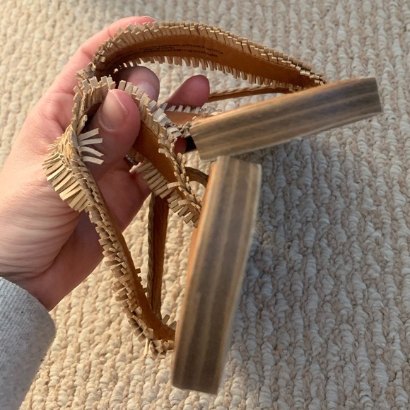 Universal Thread Sandals - Picture 5 of 10